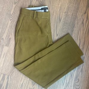 Ann Taylor Olive Color Ankle Pant